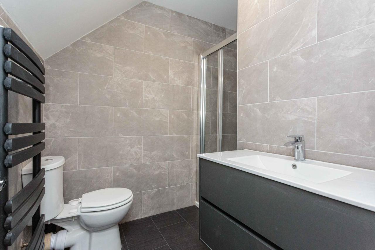 Cherry Property - Berry Apartments Блекпул Екстериор снимка