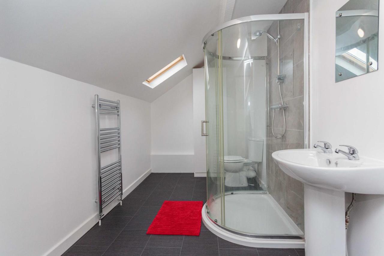 Cherry Property - Berry Apartments Блекпул Екстериор снимка